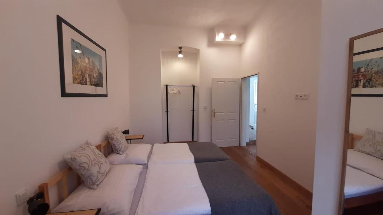Pia'S Gardenview Apartment Vienna Exterior photo